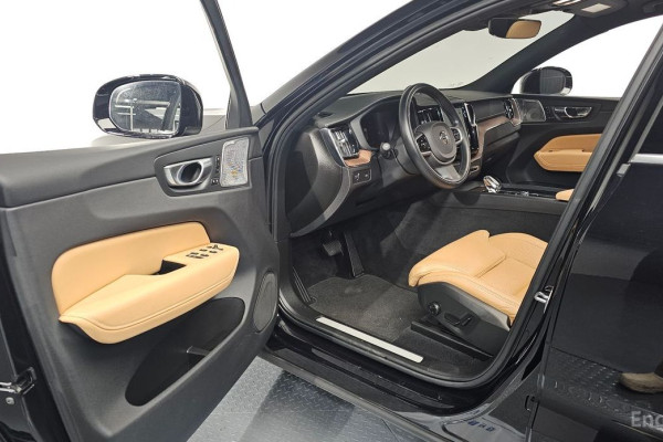 2021 Volvo XC60 с пробегом 83 471 км