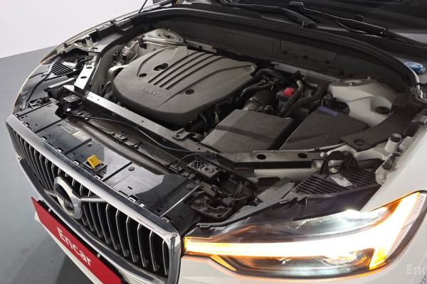 2021 Volvo XC60 с пробегом 48 895 км