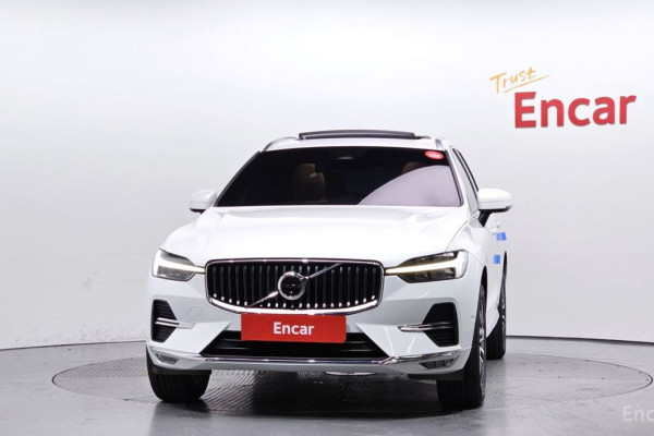 2023 Volvo XC60 с пробегом 61 169 км