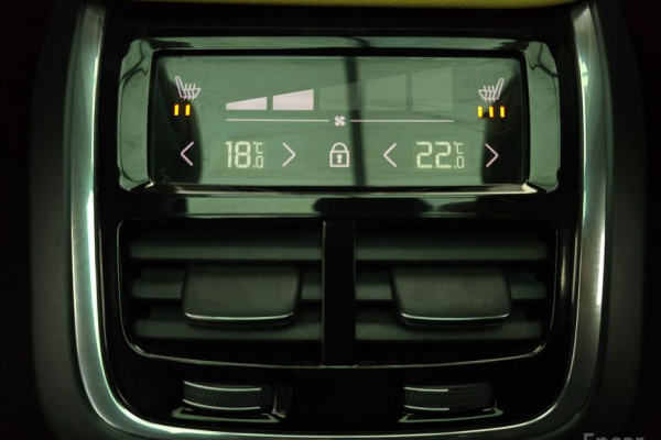 2021 Volvo XC60 с пробегом 45 143 км