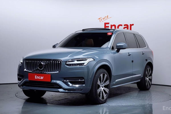 2022 Volvo XC90 с пробегом 126 083 км
