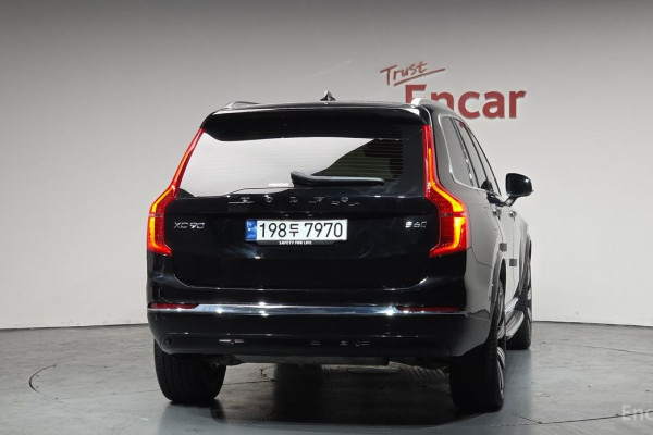 2023 Volvo XC90 с пробегом 56 380 км