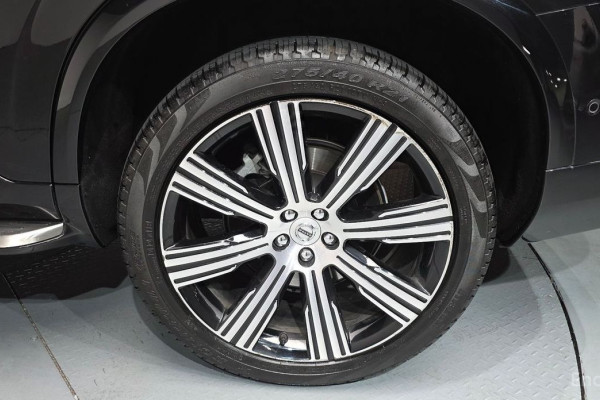 2023 Volvo XC90 с пробегом 56 380 км