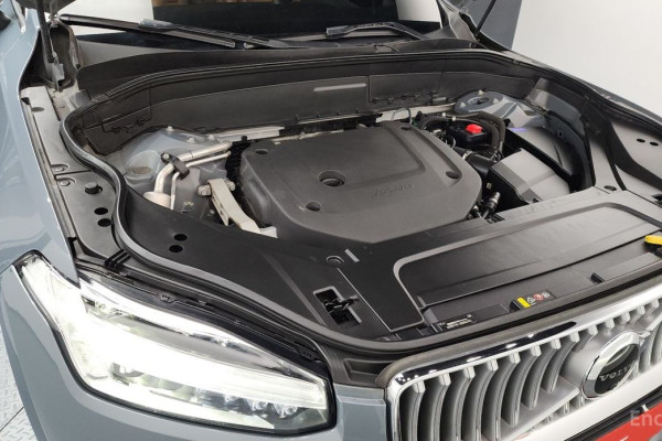 2022 Volvo XC90 с пробегом 126 083 км