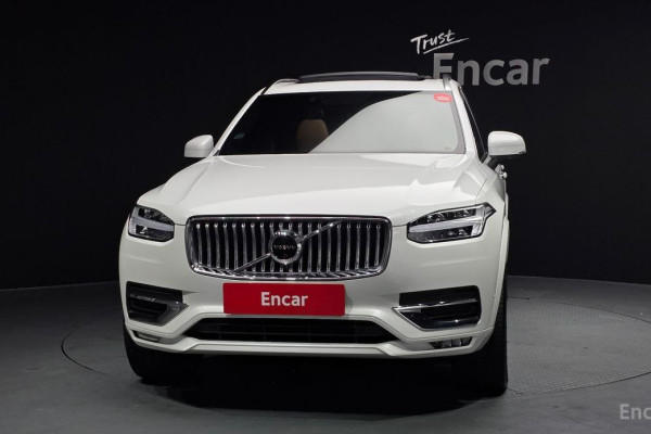 2022 Volvo XC90 с пробегом 36 076 км