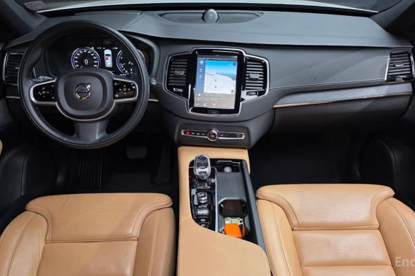 2021 Volvo XC90 с пробегом 25 874 км