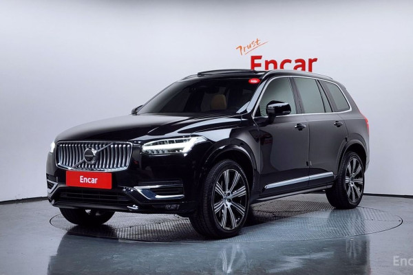 2023 Volvo XC90 с пробегом 64 069 км