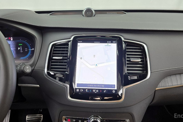 2023 Volvo XC90 с пробегом 46 124 км