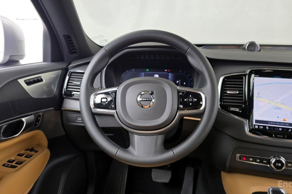 2023 Volvo XC90 с пробегом 84 824 км