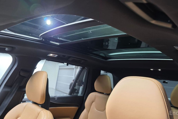 2021 Volvo XC90 с пробегом 25 874 км