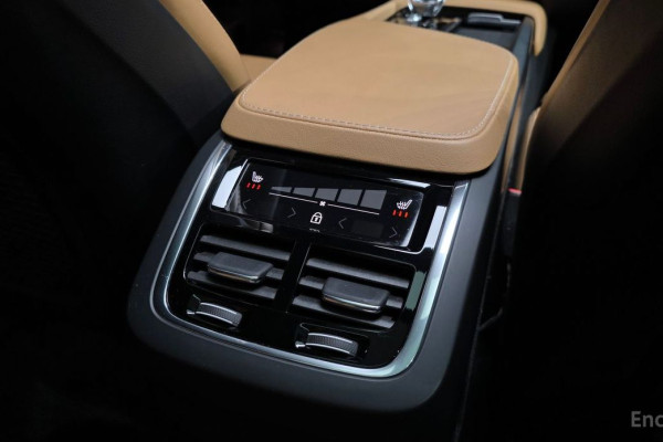 2021 Volvo XC90 с пробегом 25 874 км