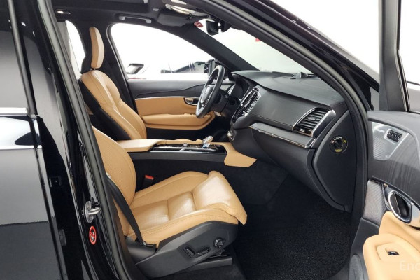 2023 Volvo XC90 с пробегом 64 069 км