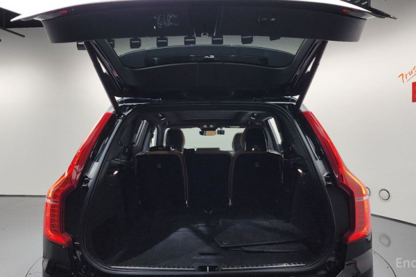 2023 Volvo XC90 с пробегом 64 069 км