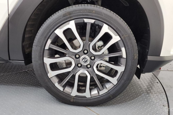 2023 KG Mobility Torres с пробегом 33 076 км