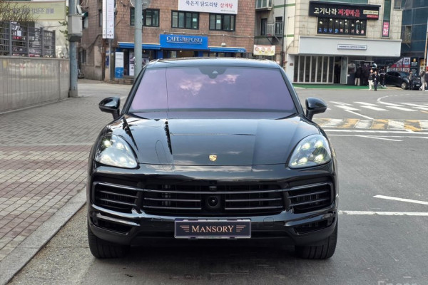 2023 Porsche Cayenne с пробегом 6 992 км