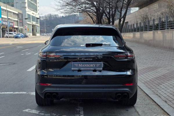 2023 Porsche Cayenne с пробегом 6 992 км