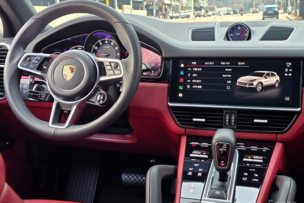2023 Porsche Cayenne с пробегом 6 992 км