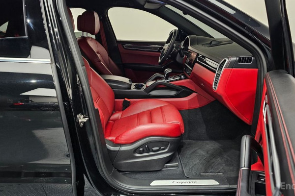2022 Porsche Cayenne с пробегом 57 008 км