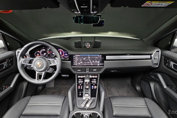 2023 Porsche Cayenne с пробегом 16 256 км