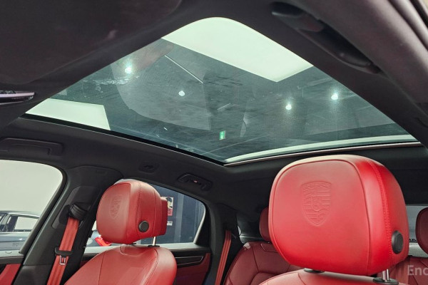 2022 Porsche Cayenne с пробегом 57 008 км