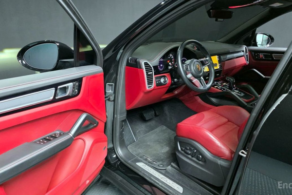 2023 Porsche Cayenne с пробегом 44 261 км