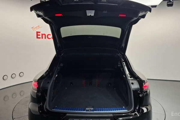 2022 Porsche Cayenne с пробегом 57 008 км