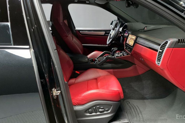 2023 Porsche Cayenne с пробегом 44 261 км