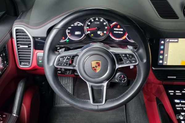 2023 Porsche Cayenne с пробегом 44 261 км