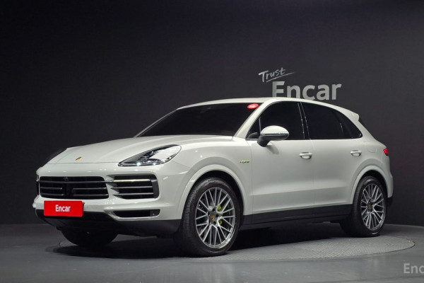 2023 Porsche Cayenne с пробегом 31 860 км