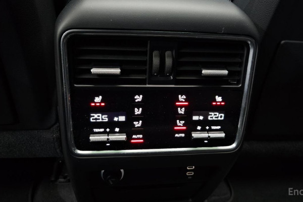 2023 Porsche Cayenne с пробегом 16 256 км