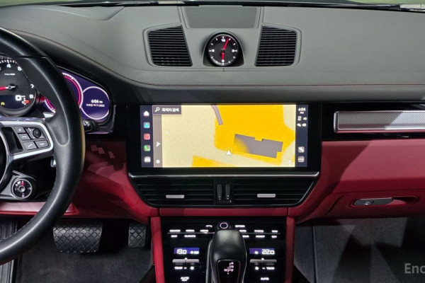 2023 Porsche Cayenne с пробегом 44 261 км