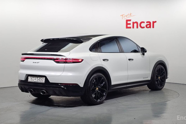 2023 Porsche Cayenne с пробегом 53 025 км