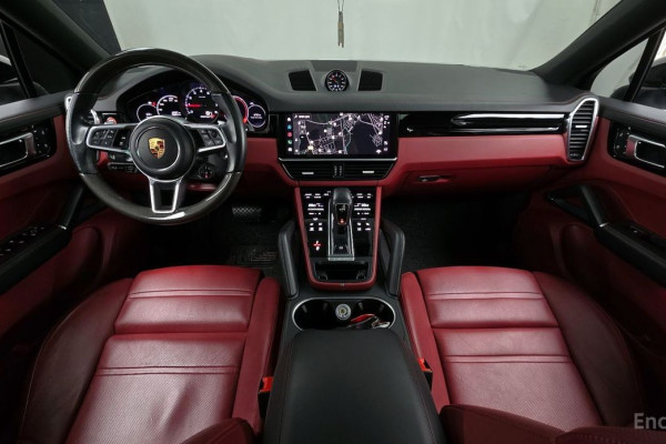 2022 Porsche Cayenne с пробегом 43 237 км
