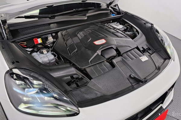 2023 Porsche Cayenne с пробегом 53 025 км