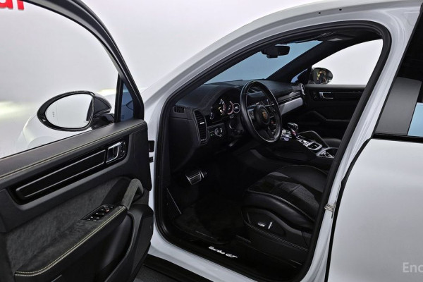 2023 Porsche Cayenne с пробегом 53 025 км