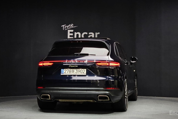 2022 Porsche Cayenne с пробегом 52 372 км