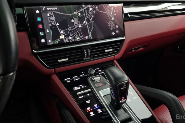 2022 Porsche Cayenne с пробегом 43 237 км