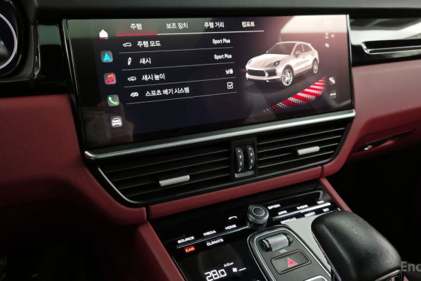 2022 Porsche Cayenne с пробегом 43 237 км