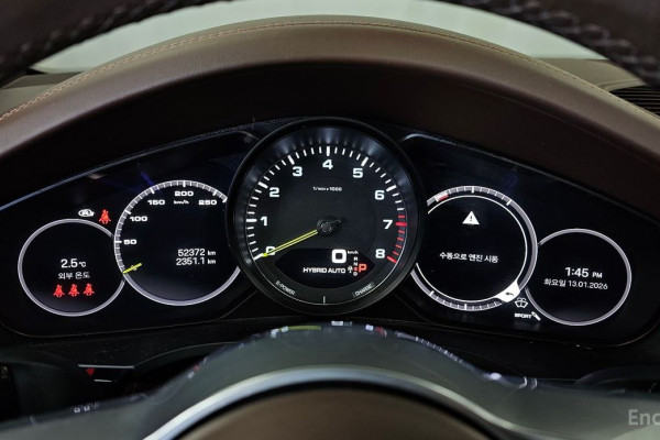 2022 Porsche Cayenne с пробегом 52 372 км