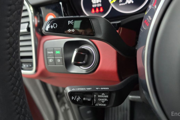 2023 Porsche Cayenne с пробегом 31 860 км