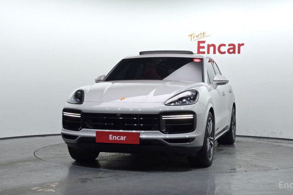 2022 Porsche Cayenne с пробегом 52 124 км