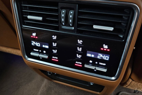 2022 Porsche Cayenne с пробегом 52 372 км