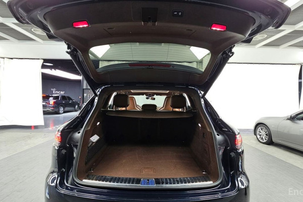 2022 Porsche Cayenne с пробегом 52 372 км