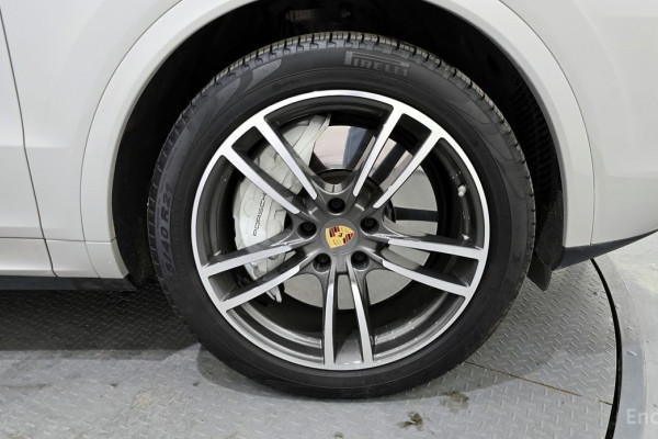 2022 Porsche Cayenne с пробегом 52 124 км