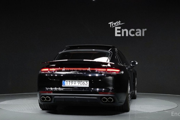 2021 Porsche Panamera с пробегом 39 630 км