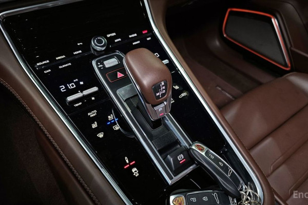 2021 Porsche Panamera с пробегом 39 630 км