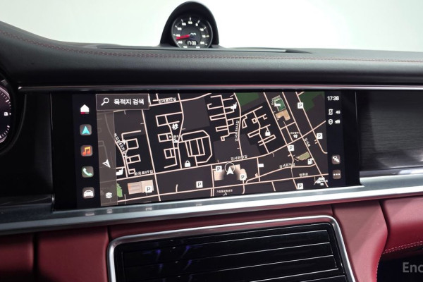 2023 Porsche Panamera с пробегом 46 812 км