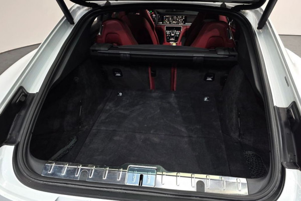 2023 Porsche Panamera с пробегом 46 812 км