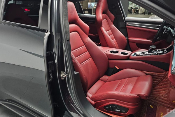 2022 Porsche Panamera с пробегом 44 851 км