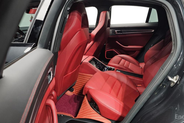 2022 Porsche Panamera с пробегом 44 851 км